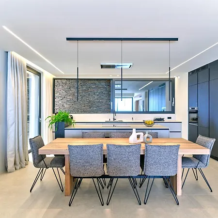 Вилла Big Blue *